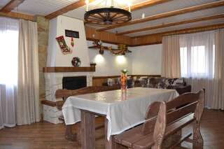 Гостевой дом Aura Karpat Буковель Апартаменты с 2 спальнями-6