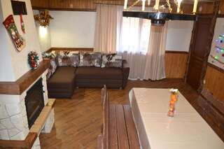 Гостевой дом Aura Karpat Буковель Апартаменты с 2 спальнями-10