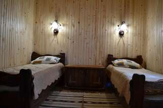 Гостевой дом Aura Karpat Буковель Дом с 4 спальнями-13