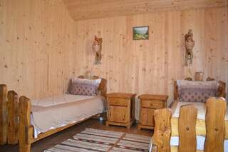 Гостевой дом Aura Karpat Буковель Дом с 4 спальнями-25