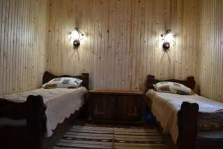 Гостевой дом Aura Karpat Буковель Дом с 4 спальнями-26