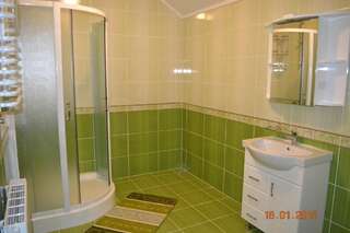 Гостевой дом Aura Karpat Буковель Дом с 4 спальнями-30