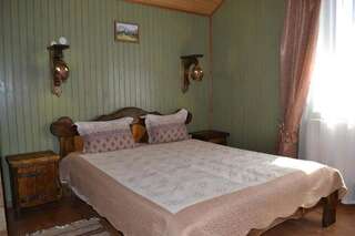 Гостевой дом Aura Karpat Буковель Дом с 4 спальнями-32