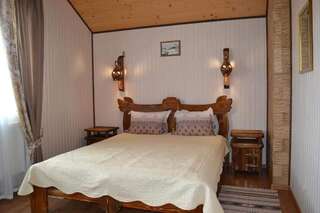 Гостевой дом Aura Karpat Буковель Дом с 4 спальнями-33